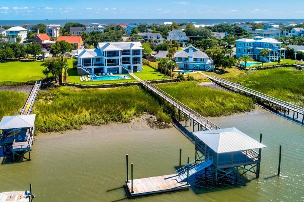 New Waterfront Home With Deep Water Dock Айл-оф-Палмс Экстерьер фото
